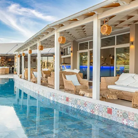 Paradise Island Villas-3